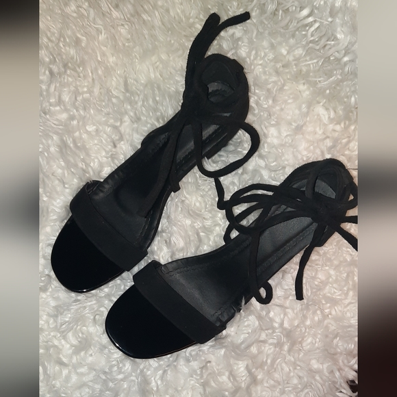 Fancy Black high heels🖤 - Picture 8 of 14